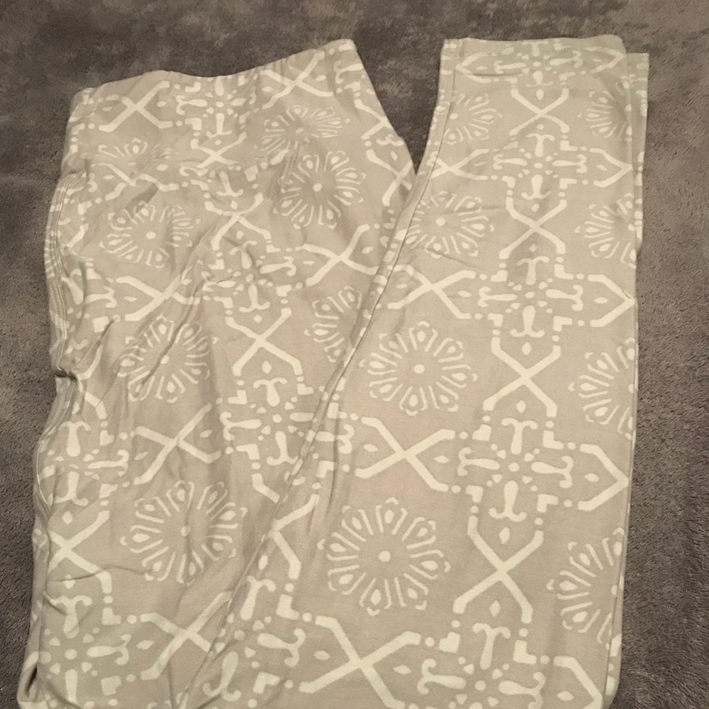 LuLaRoe TC Leggings